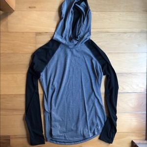 Under Armour Hooded Long Sleeve Tee